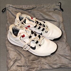 Nike White and Black Golf Shoes